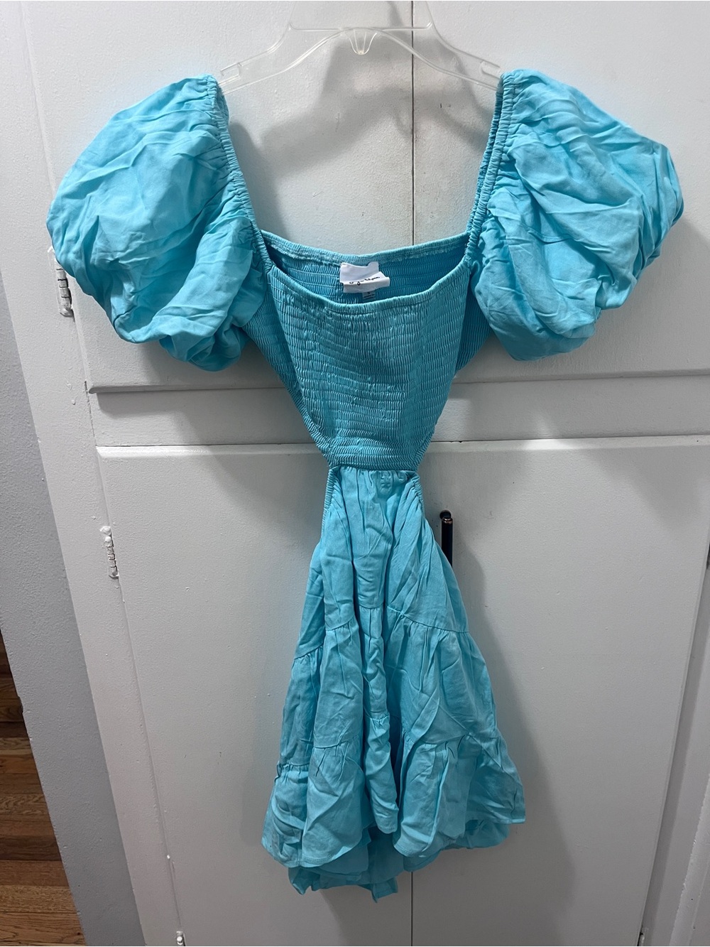Aqua Puff-Sleeve Smocked Bodice Dress - size small